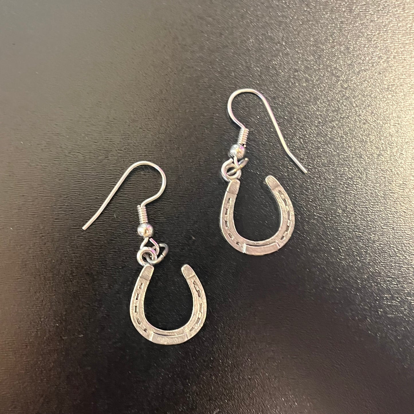 Earrings (Jewellery)